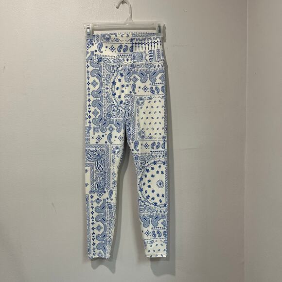 Z Supply Active Bandana 7/8 Leggings Size S Blue Off White Print Yoga Athleisure - Picture 4 of 9